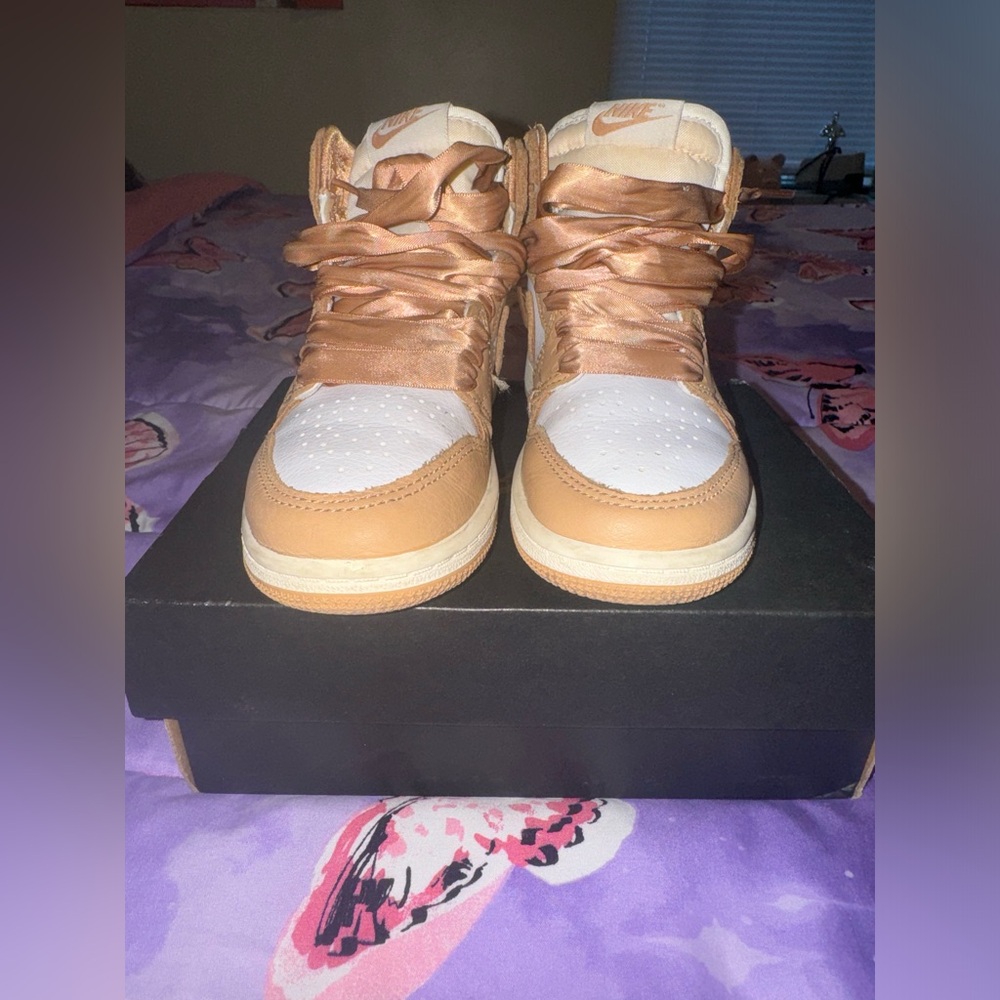 Girls Jordan 1’s size 12C US gently worn